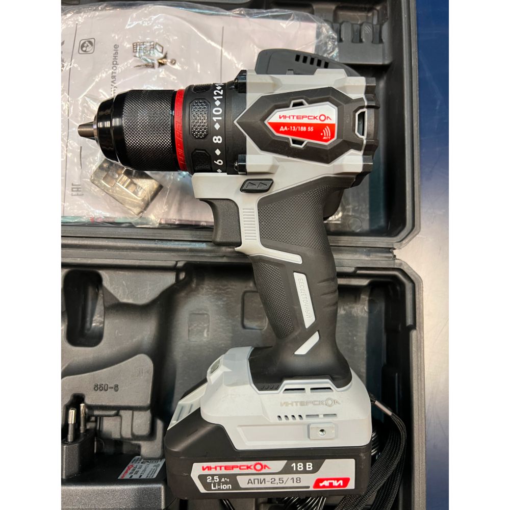Аккумуляторная дрель-шуруповерт ИНТЕРСКОЛ ДА-13/18В 55, 18 В, 1850 об/мин, с 2 АКБ 2.5 Ач и ЗУ, в кейсе (УЦЕНЕННЫЙ ТОВАР) (952.2.2.70/U)